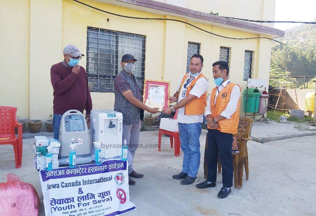 थाहालाई स्वास्थ्य सामग्री सहयोगको क्रम जारी