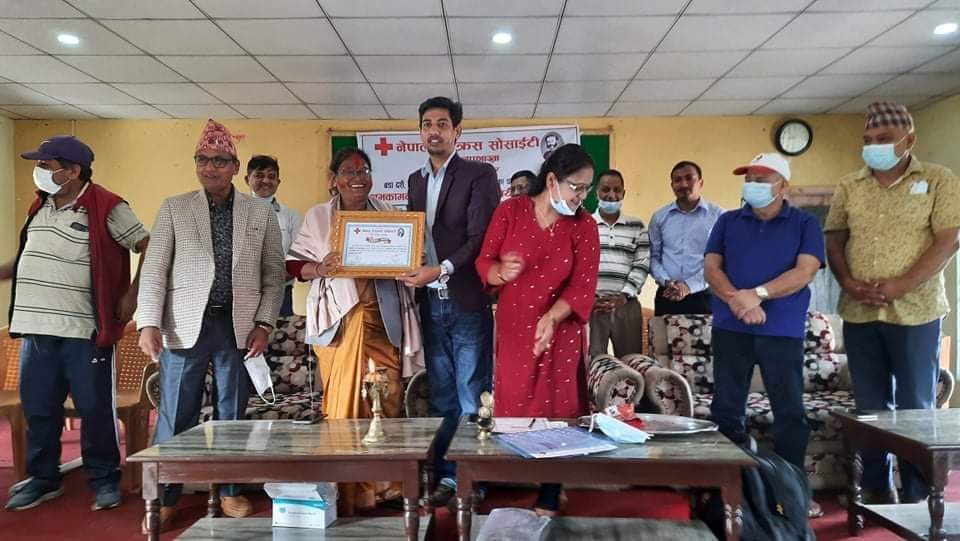 रेडक्रसद्वारा चियापान तथा शुभकामना आदानप्रदान