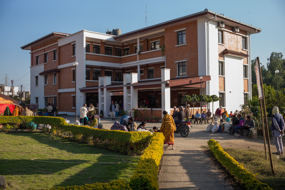आँखा अस्पताललाई १० लाख सहयोग