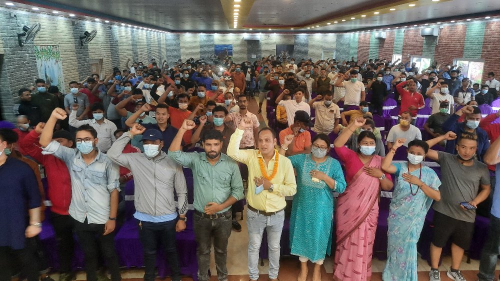 राष्ट्रिय युवा संघ मकवानपुरको घोषणा, सचिवमा लामिछाने, ३ सय ११ सदस्य जिल्ला कमिटी