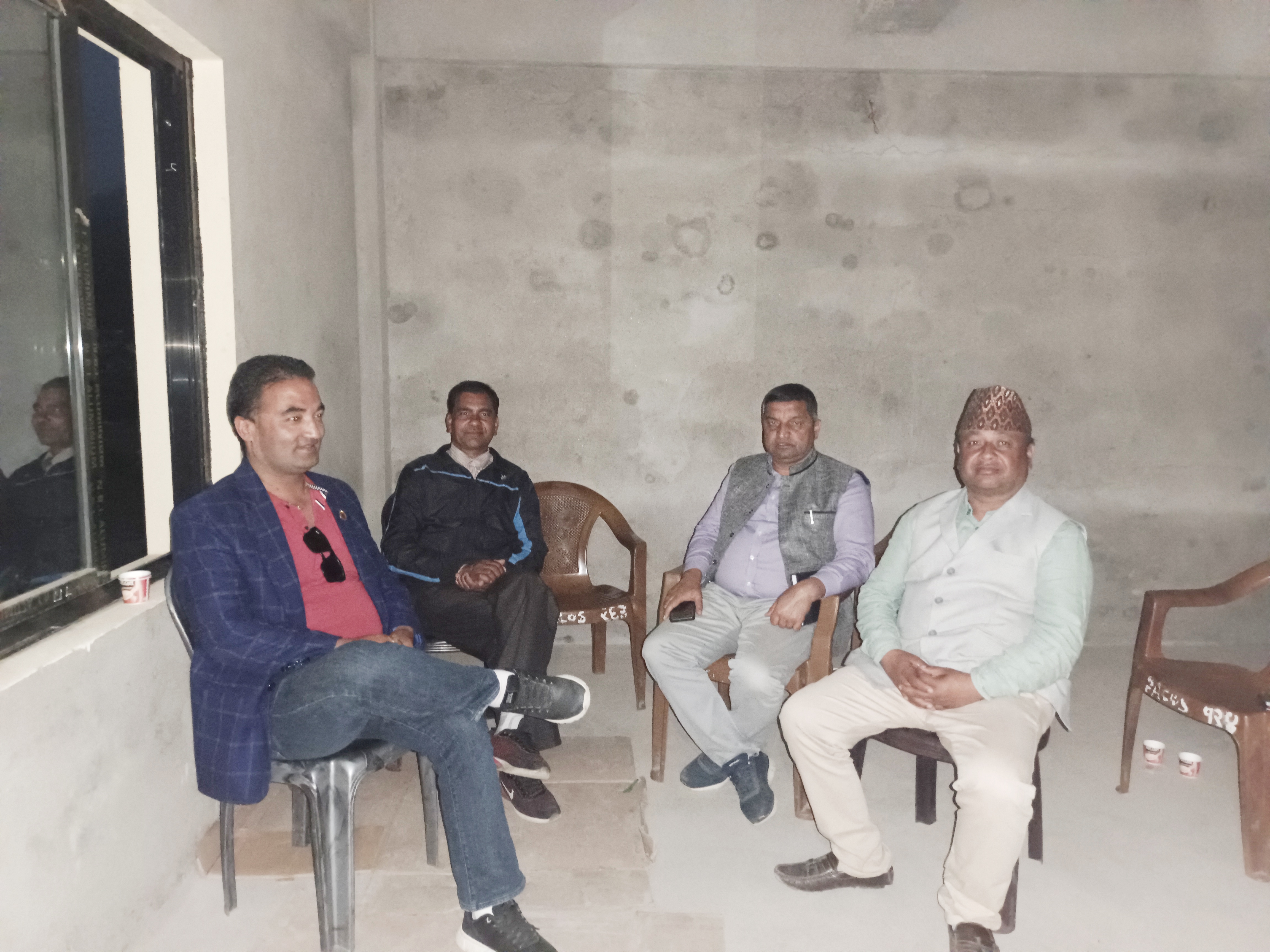 थाहामा एमालेको उम्मेदवार टुङ्गो लागेन, भोलि फेरि छलफल हुने