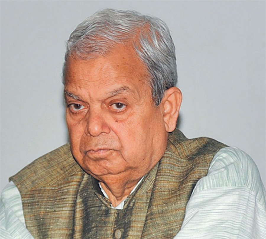सर्वोच्चले मन्त्रीहरू पदमुक्त गरेपछि जसपाको ठाकुर पक्षका नेता बैठक बस्दै