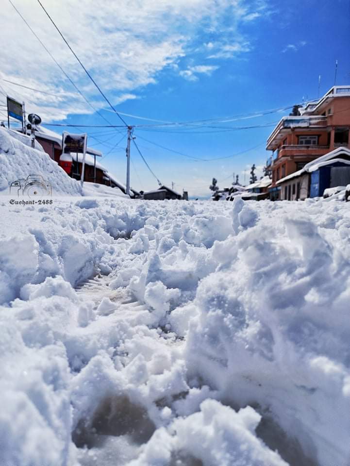आज खुलेन हिउँले अबरुद्ध त्रिभुवन राजपथ