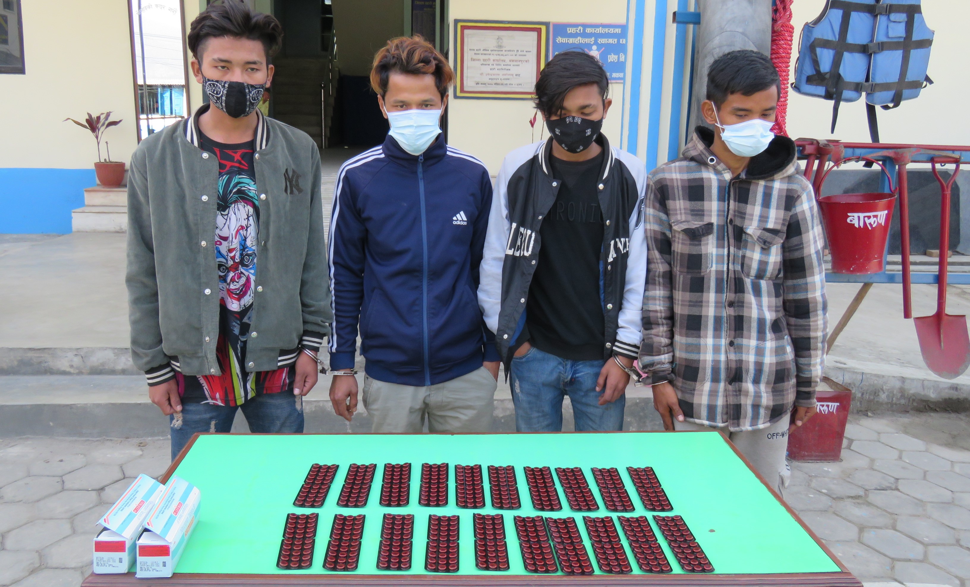 मकवानपुरमा लागूऔषधसहित चार जना पक्राउ मकवानपुरमा लागूऔषधसहित चार जना पक्राउ