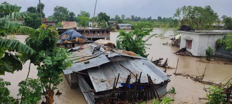 देशभर बाढीपहिरोबाट ७७ जनाको मृत्‍यु, २७ जना बेपत्ता