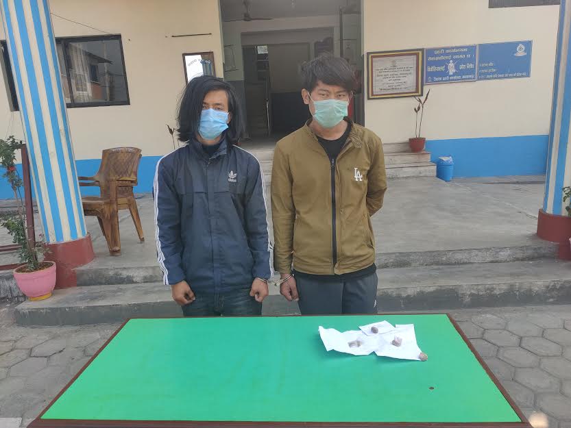 लागुऔषध खैरो हिरोइनसहित दुई जना पक्राउ लागुऔषध खैरो हिरोइनसहित दुई जना पक्राउ
